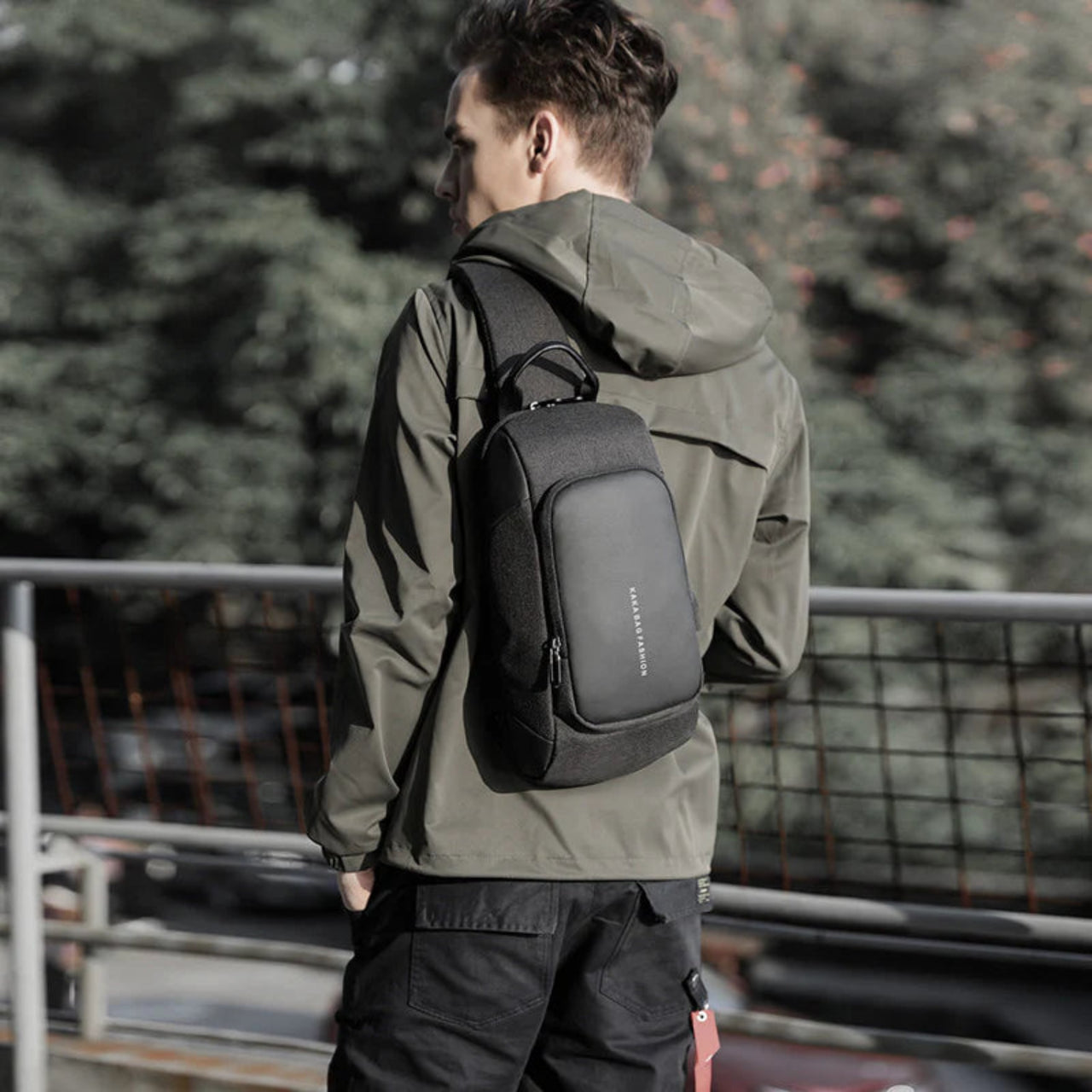 Travel_Sling_Bag_on_shoulder