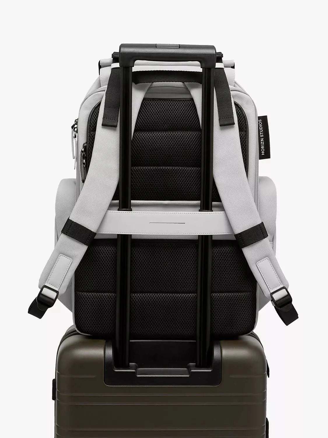 Horizn Studios SoFo Travel Backpack Light Quartz Grey