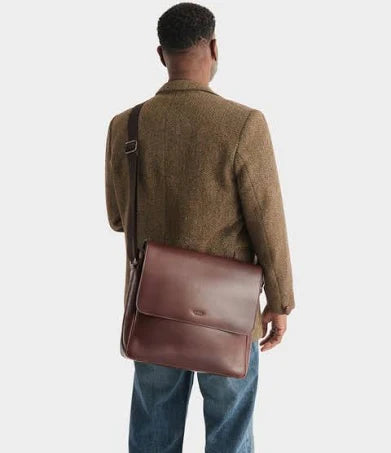 Osprey London - The Carter Leather XL Messenger Bag - Brown