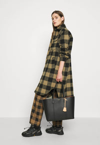 Thumbnail for Tory Burch Black Leather Perry Triple- Compartment Tote Bag
