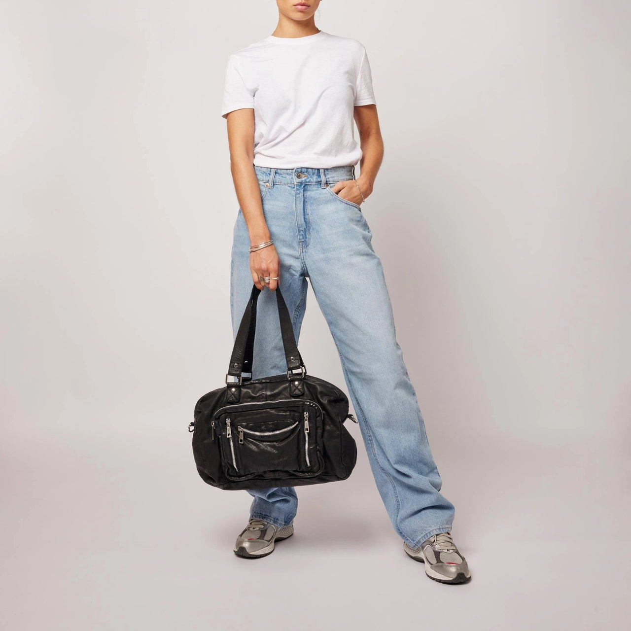 Núnoo Washed Mille Handbag Black