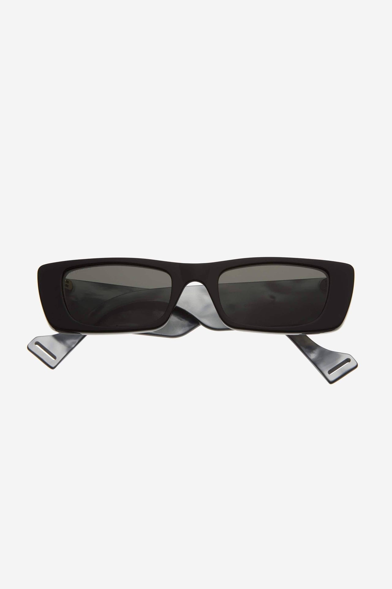 Gucci Sunglasses GG0516S 001 Black