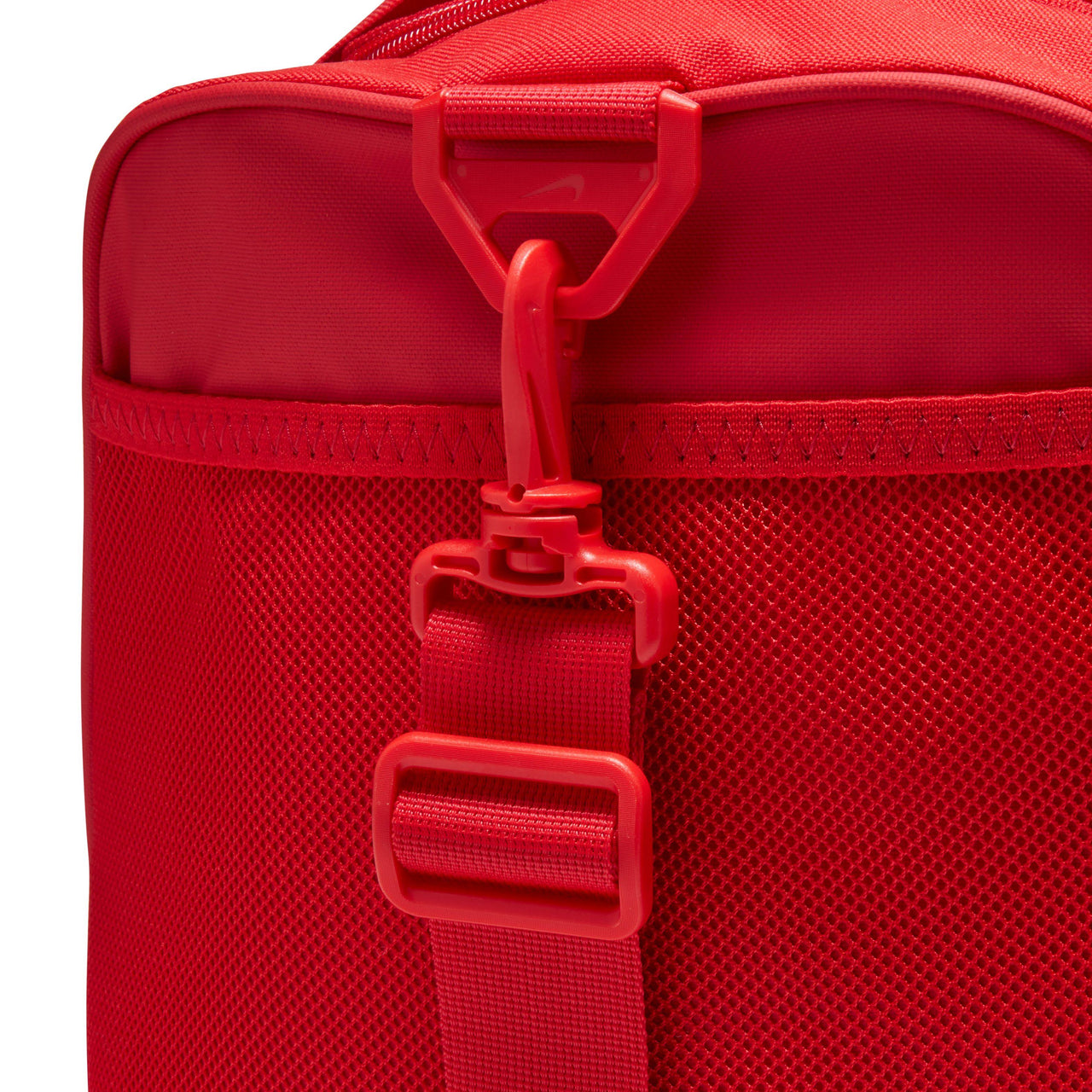 Nike Academy Team M Duffel Bag Red / Medium