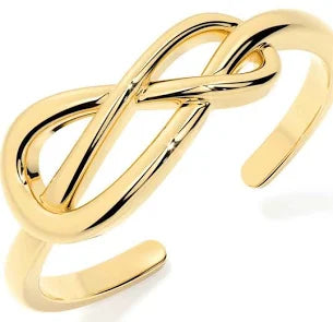Irish Celtic Claddagh Ring