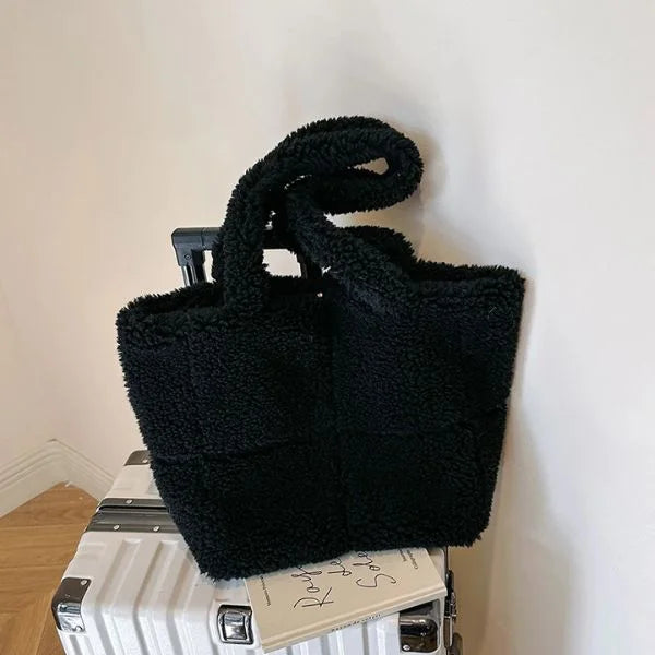 Fur Tote Bag Black