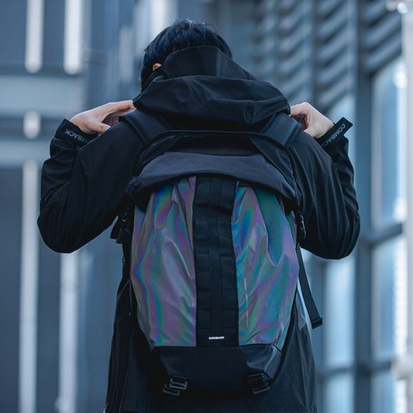 Laser Reflective Bag: Absolutely Essential for Urban Warriors