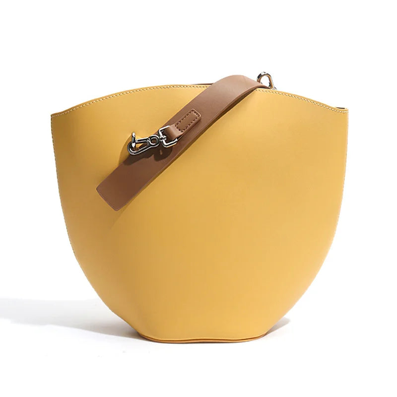 bucketshoulderbagtumeric