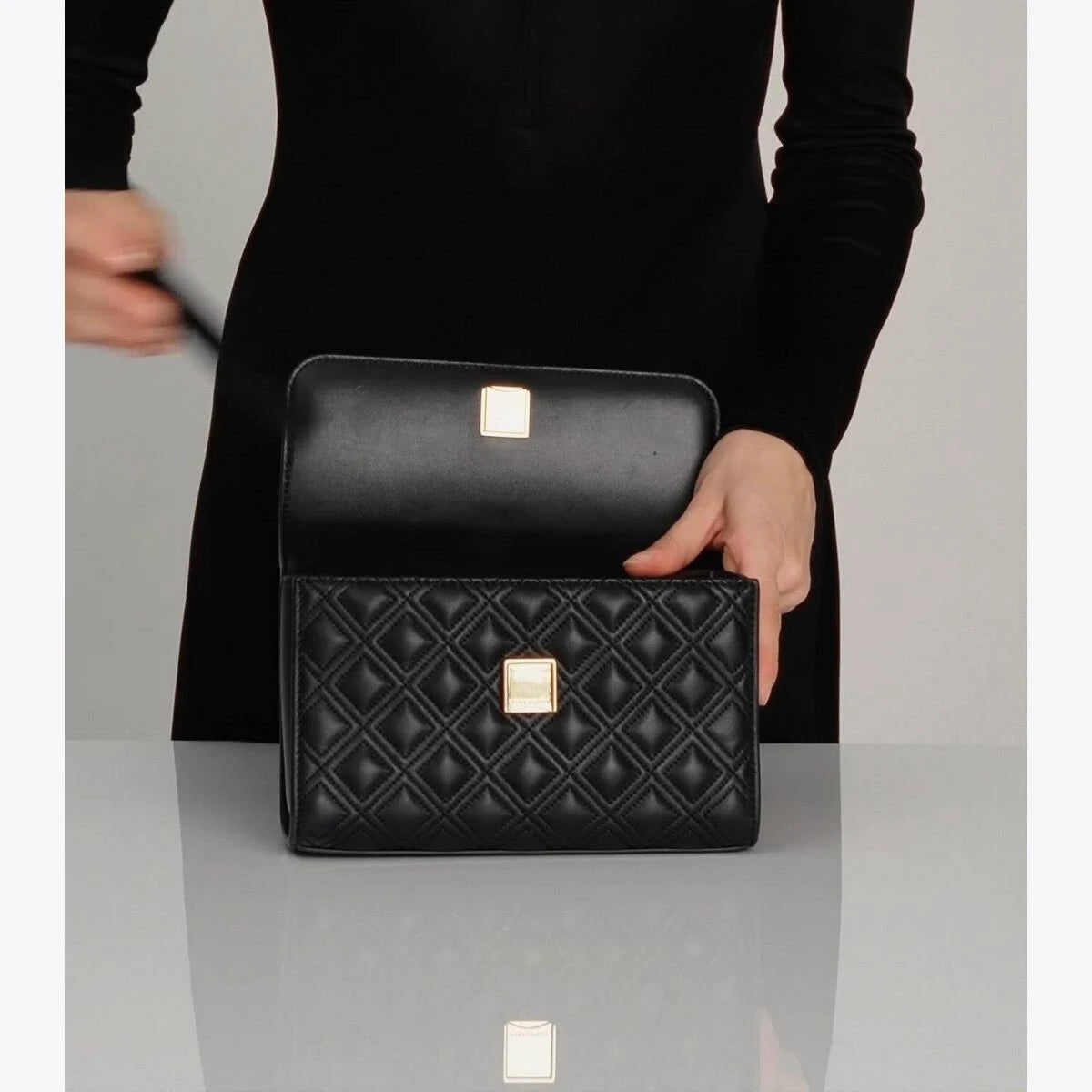 Tory Burch Fleming Small Convertible Shoulder Bag